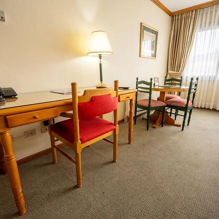 Abba Presidente Suites プエルトモント エクステリア 写真